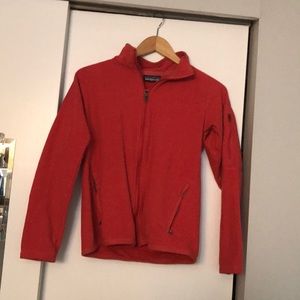zip up running sweatshirt